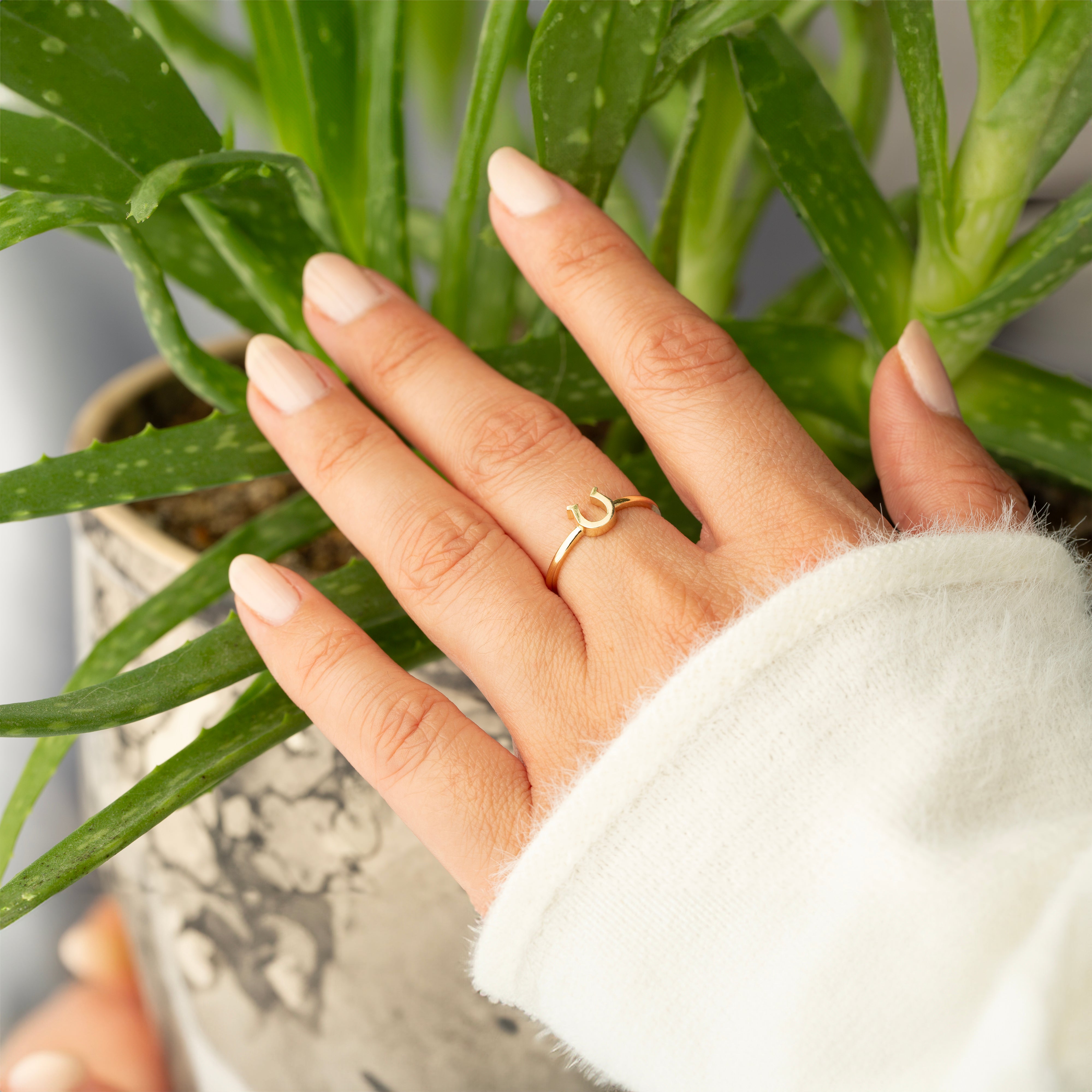 14K Solid Gold Horseshoe Ring