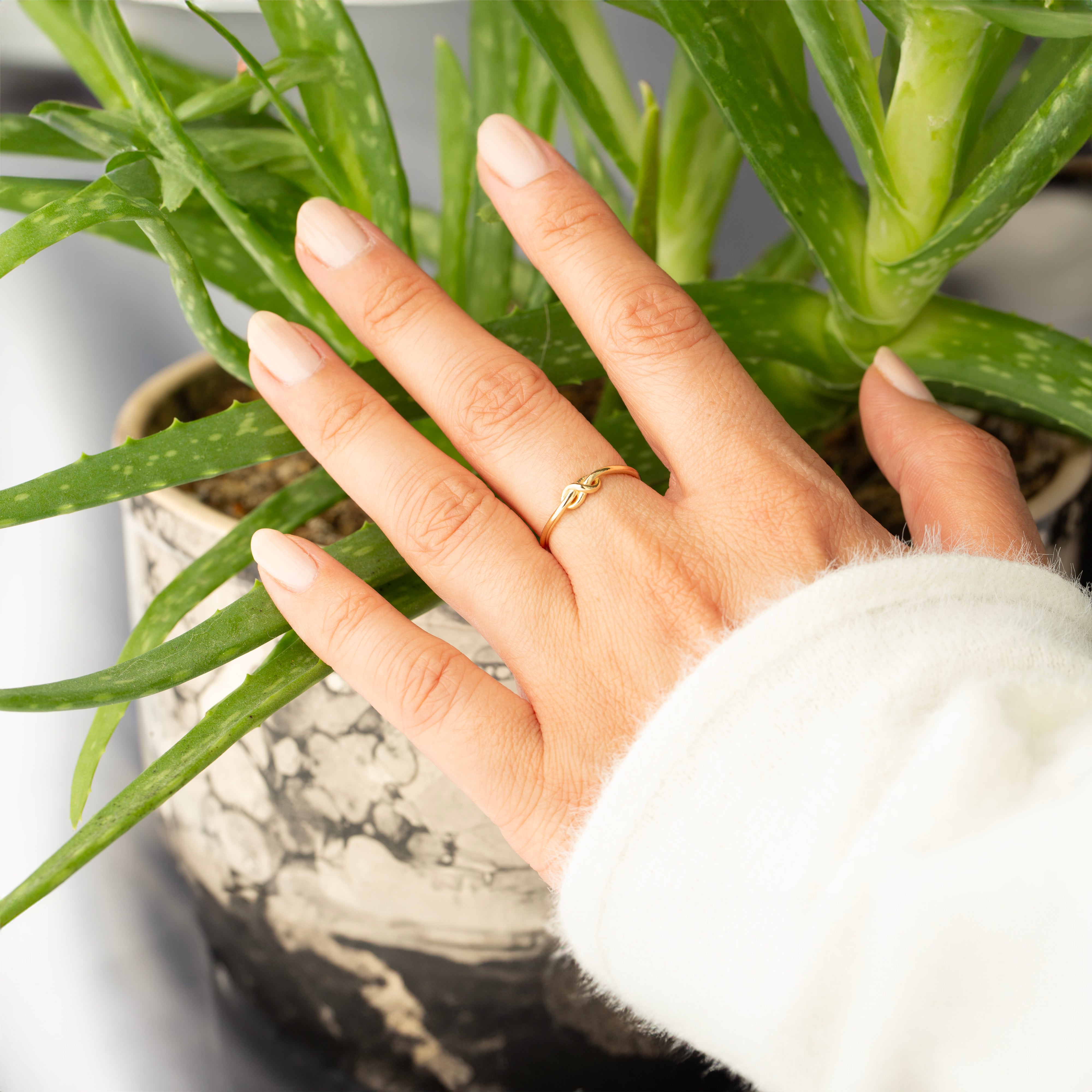 14K Solid Gold Twisted Knot Ring