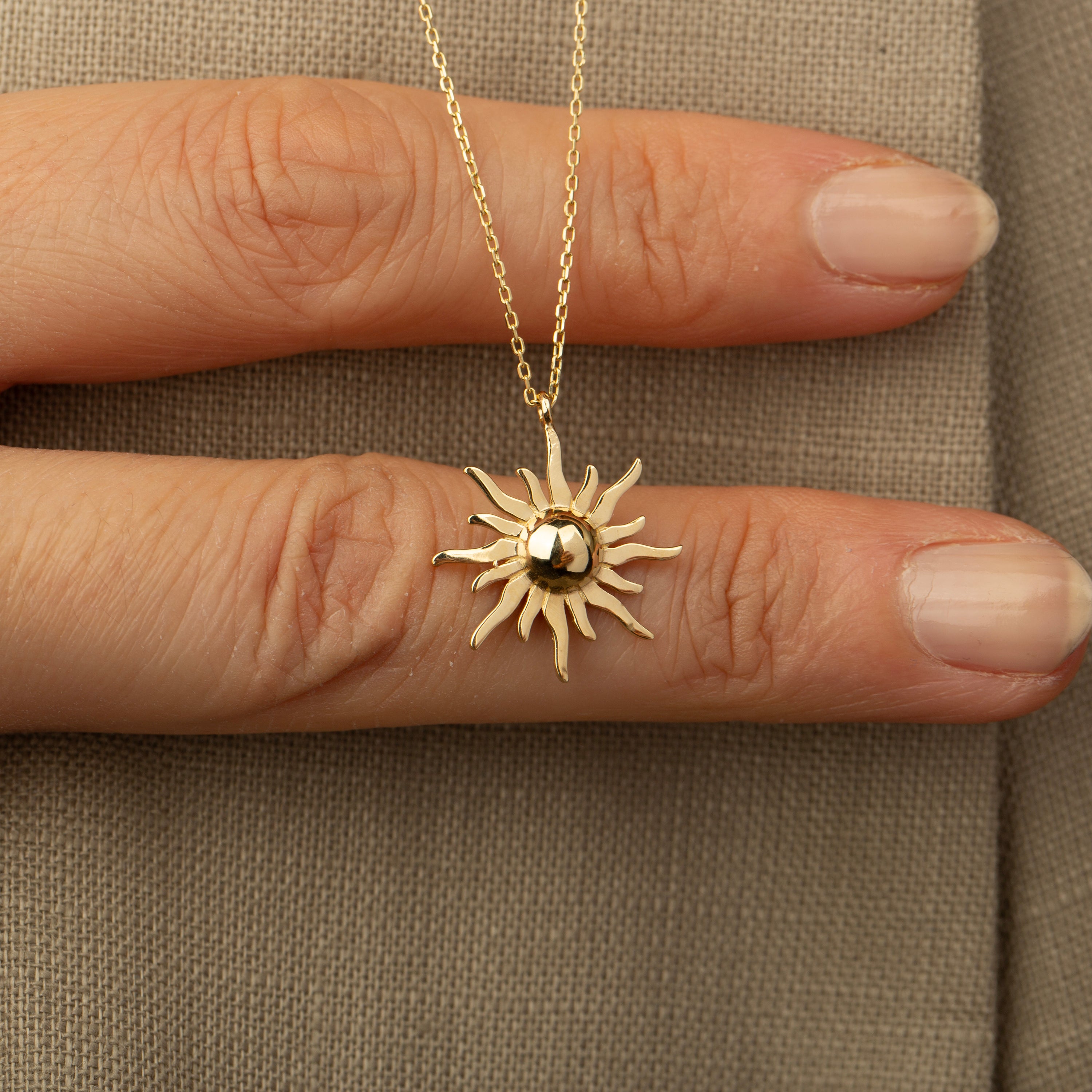14K Solid Gold Sunburst Pendant Necklace