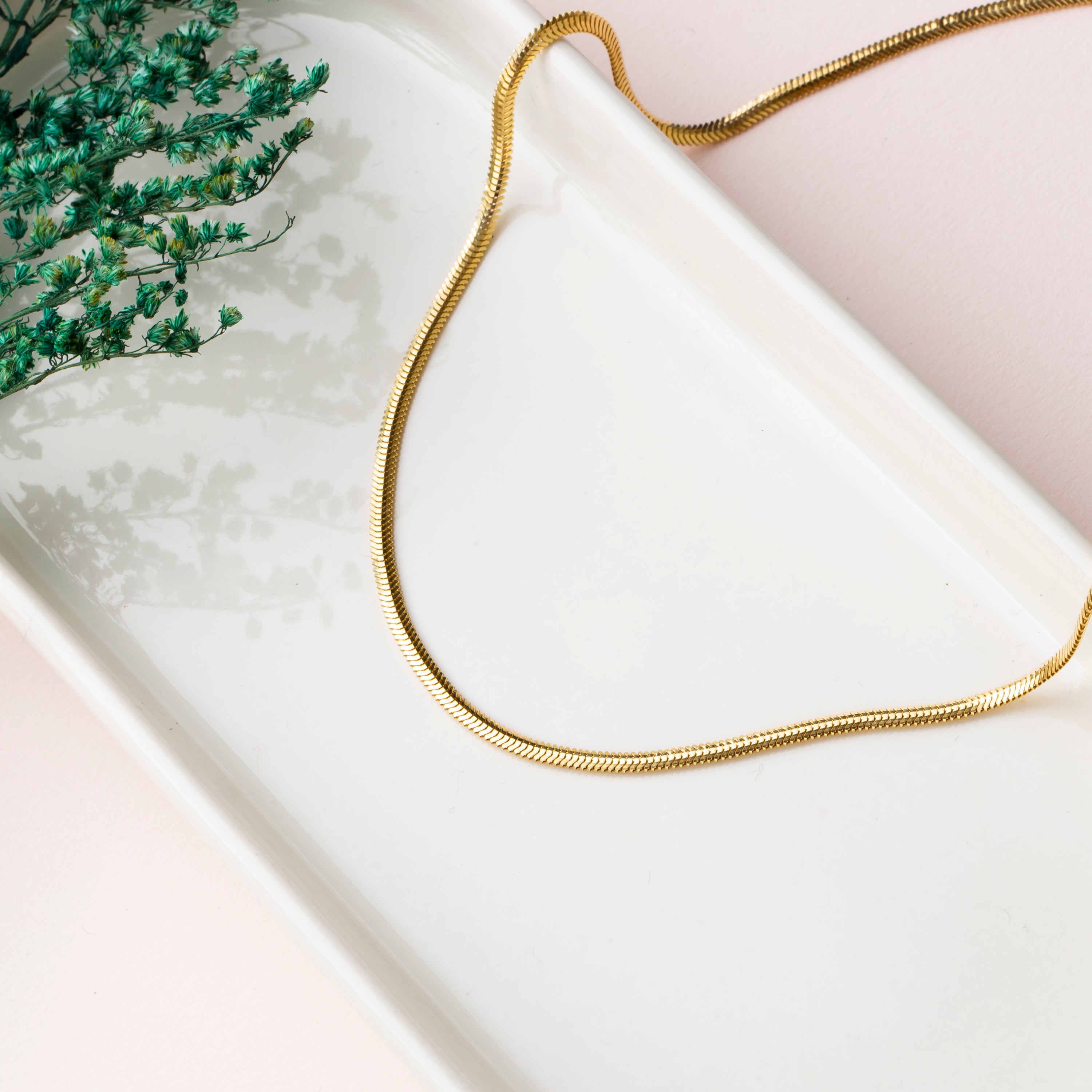 14K Gold Flat Snake Chain Necklace - Sleek And Modern Luxury
