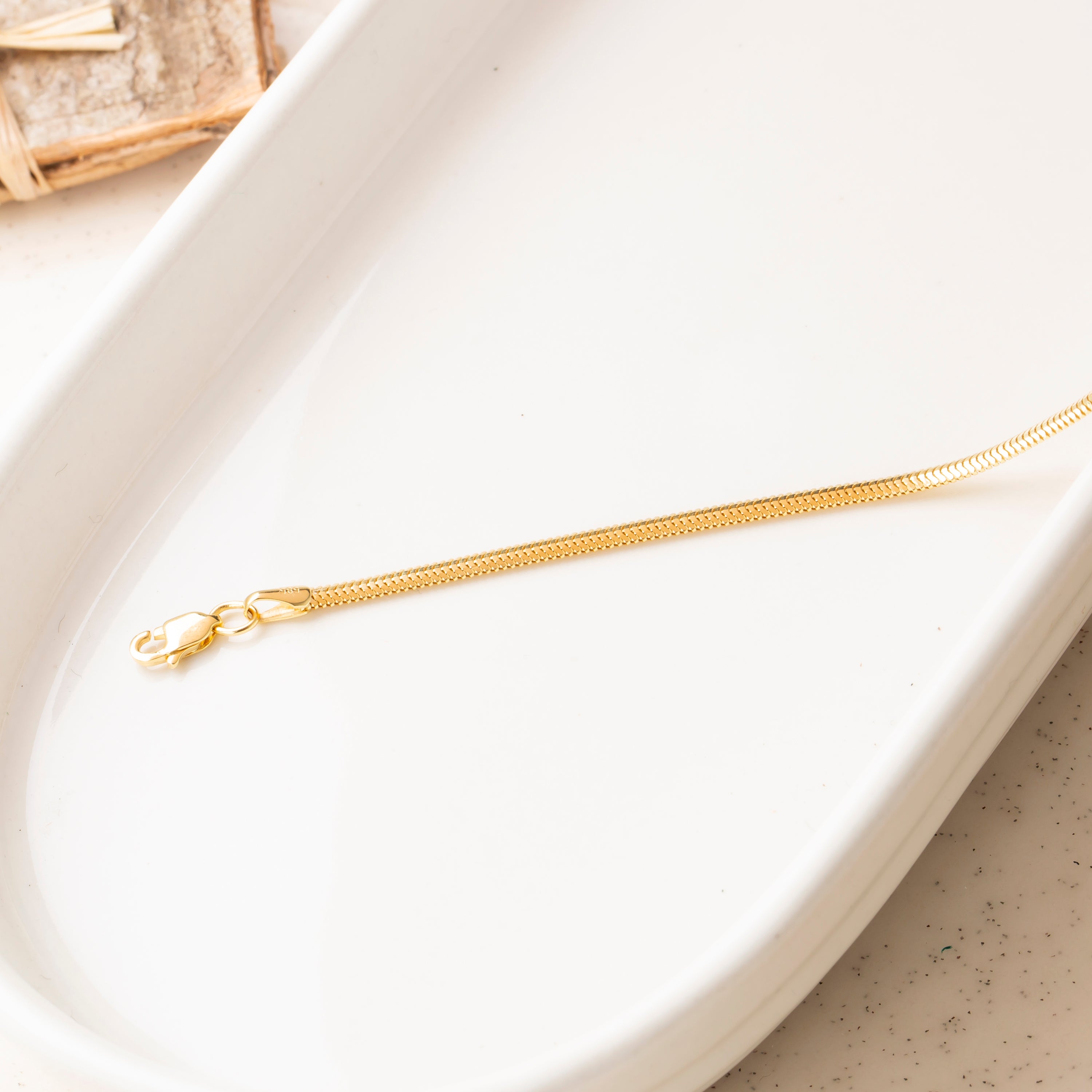 14K Gold Flat Snake Chain Bracelet - Sleek and Modern Luxury Jewelry