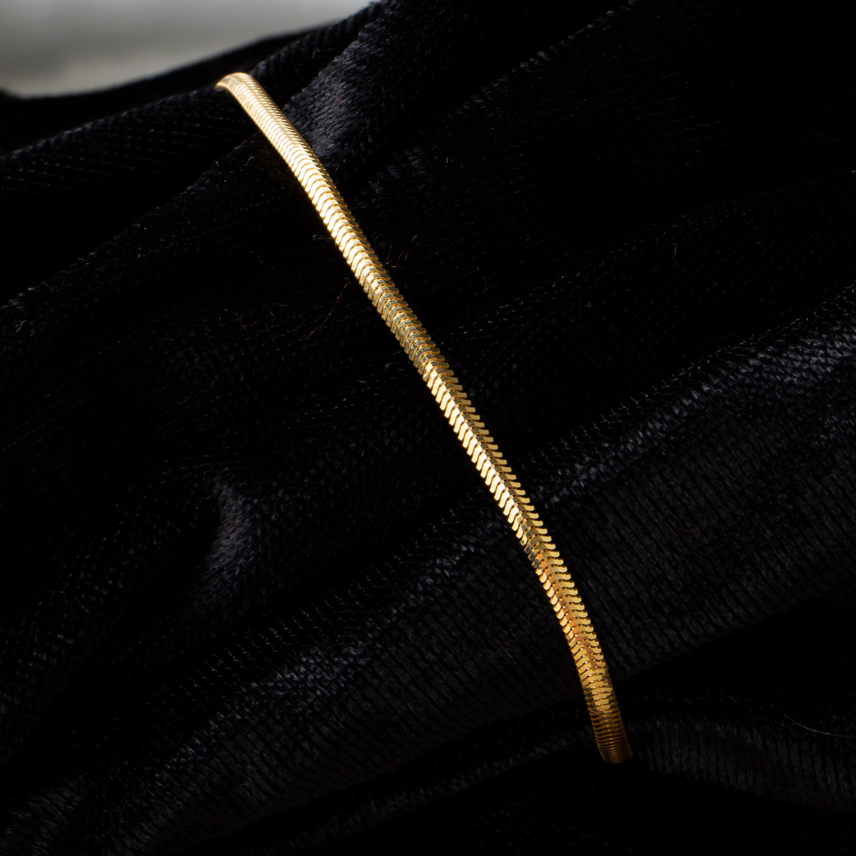 14K Gold Flat Snake Chain Bracelet - Sleek and Modern Luxury Jewelry