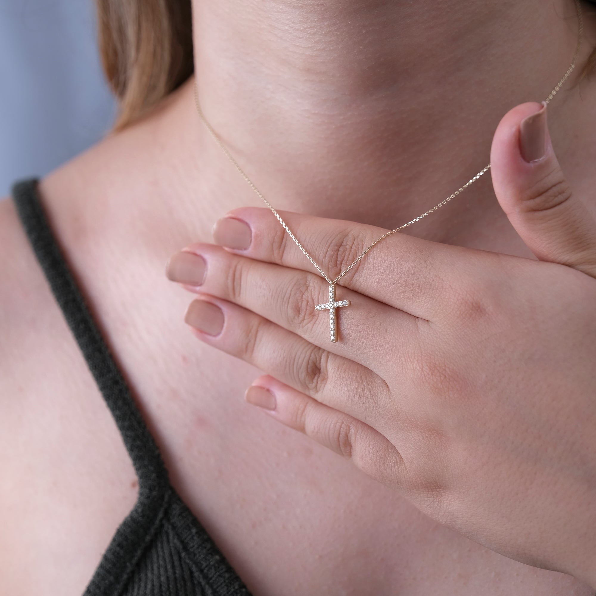 Gold necklace deals with religious pendant
